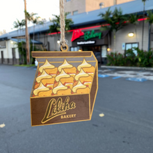 Load image into Gallery viewer, LILIHA BAKERY &#39;19 LIMITED EDITION ORNAMENT
